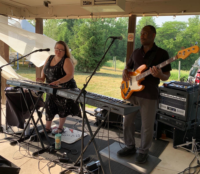 Music with 732 The Electric Duo Sat. July 26th!